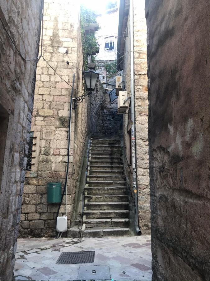 Ferienwohnung Best View! Rooftop With Garden - Old Town Nr404 Kotor Exterior foto